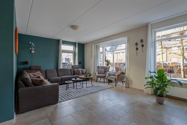 Medium property photo - Franklinhage 3, 8302 WD Emmeloord